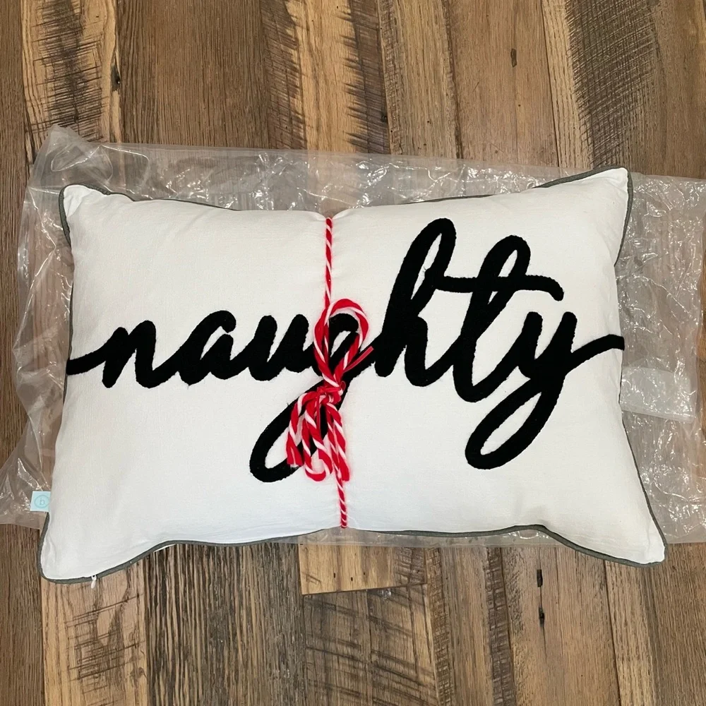 NEW Beddy’s Christmas Lumbar feather linen pillow